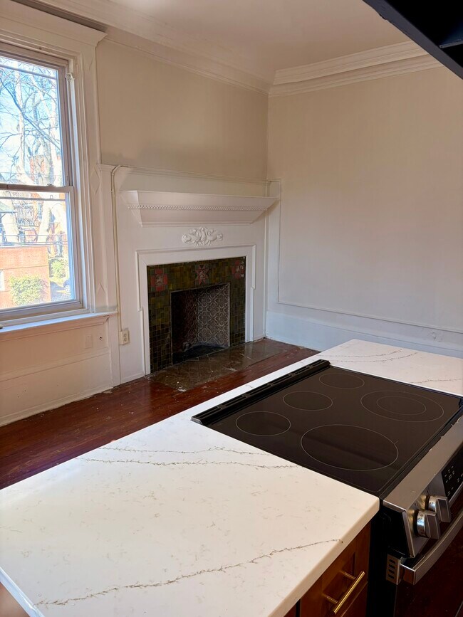 Foto del edificio - 3511 Baring St