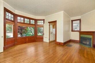 Building Photo - 1236 Sherman St