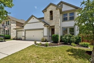 Building Photo - 5813 Viejo Dr