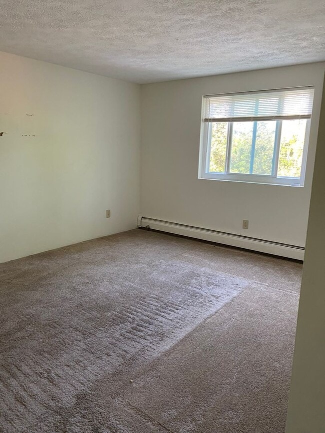 Interior Photo - Residences at Riverside