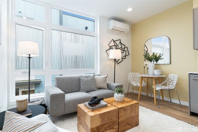 Foto del edificio - 2Bd/2Ba Seattle Townhouse