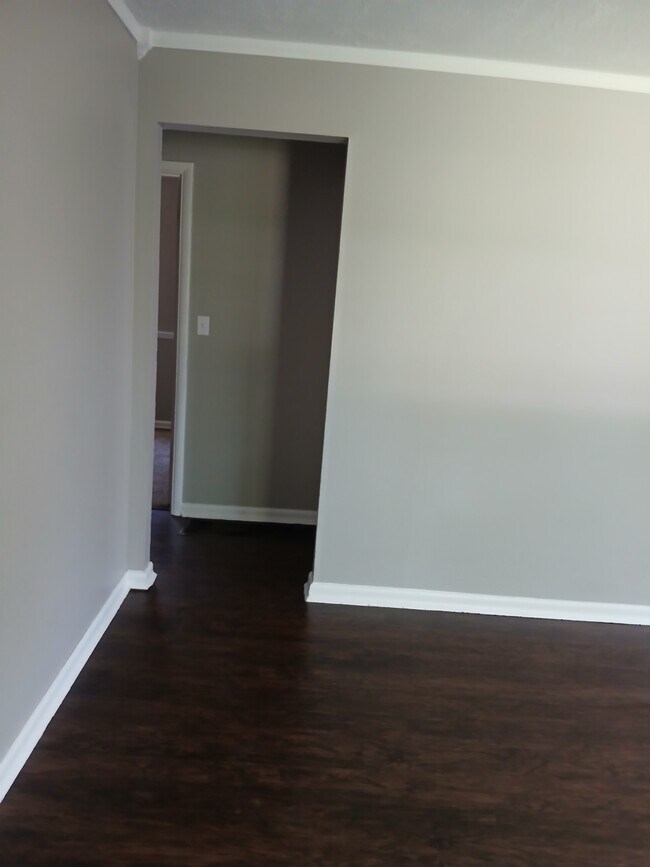 Foto del edificio - 3109 Wilkie Rd