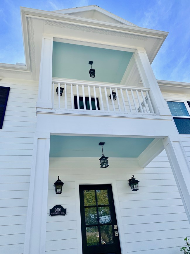 Building Photo - 2610 Southmore Blvd