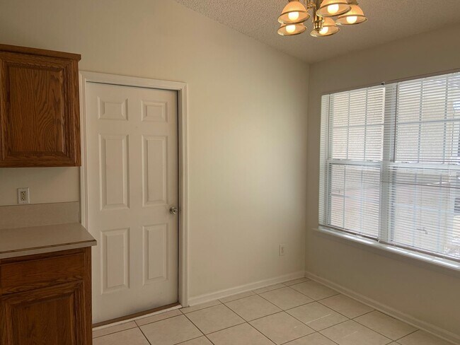 Foto del edificio - Private and Quaint Middleburg Home!