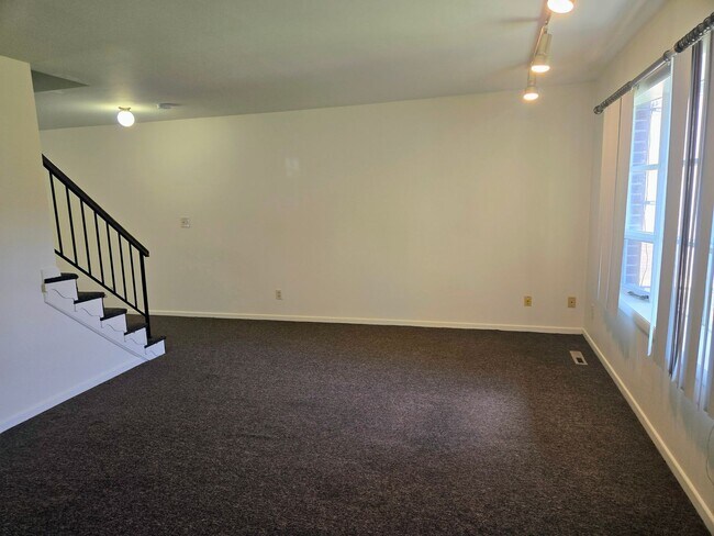 Foto del edificio - 1415 Robert St