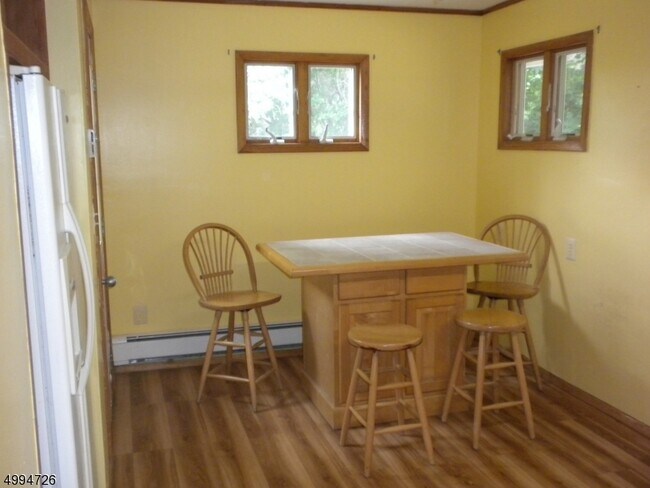 Foto del edificio - 25 Post Ln