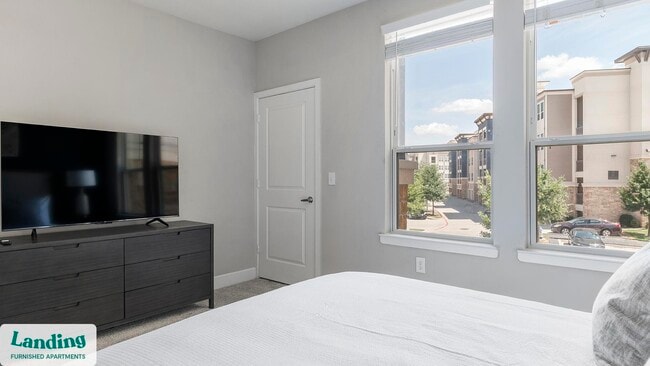 Building Photo - 729 Junction Dr