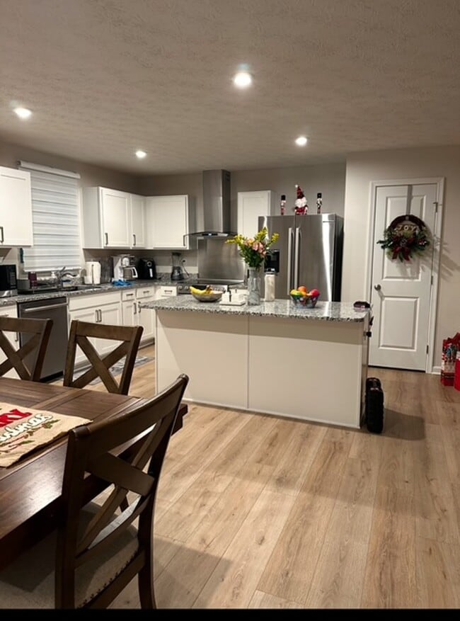 Photo - 6477 Tralee Ln House