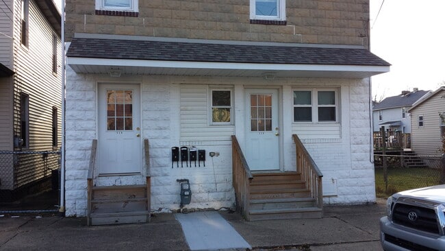 Building Photo - 528 Euclid Ave