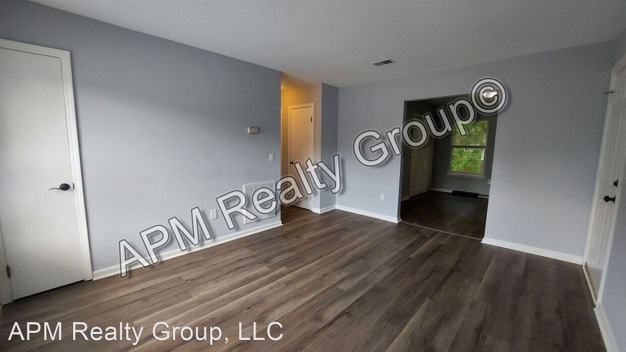 Primary Photo - 2 br, 1.5 bath House - 125 B Beatty Downs Rd.
