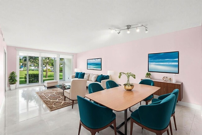 Foto del edificio - 500 Oaks Ln