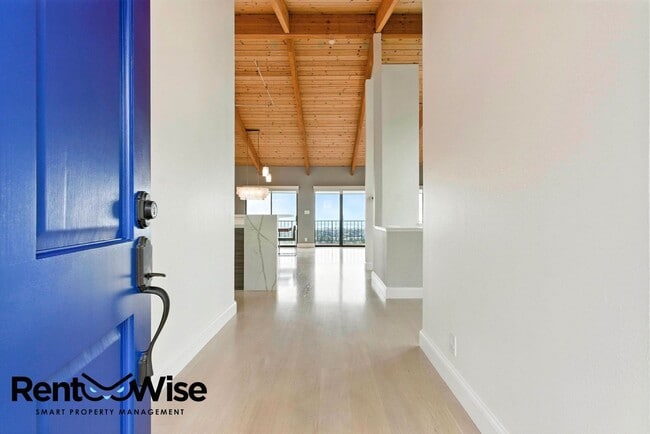 Building Photo - 14 Marlin Cove