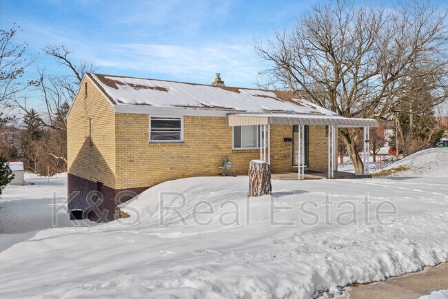 Building Photo - 316 Conniston Ave