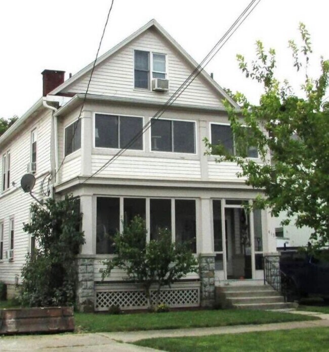 Building Photo - 419 Fulton St