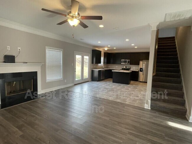 Building Photo - 7417 Rose Water Ln