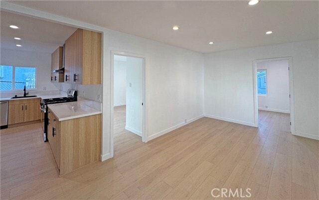 Building Photo - 800 Rosemont Ave