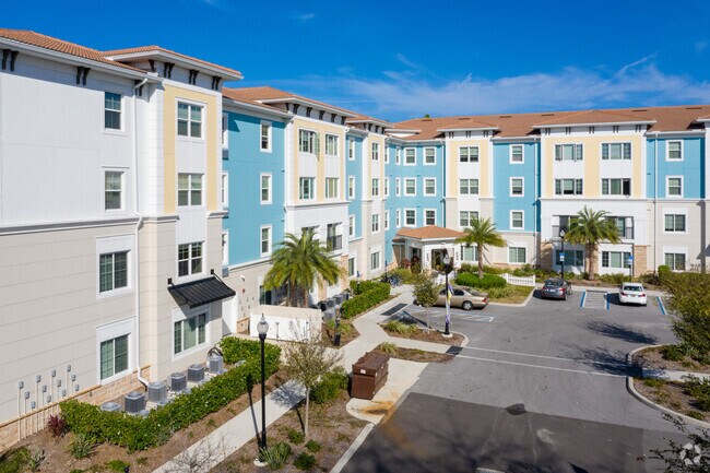 Foto del edificio - Grand Palms Senior Apartment Homes 55+