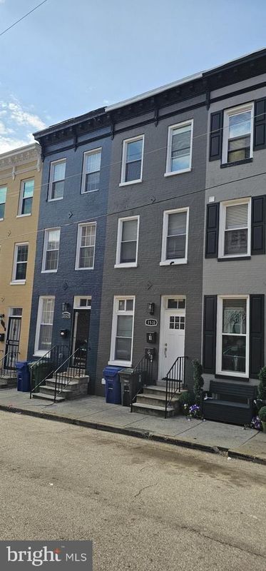 Primary Photo - 1531 W Fairmount Ave