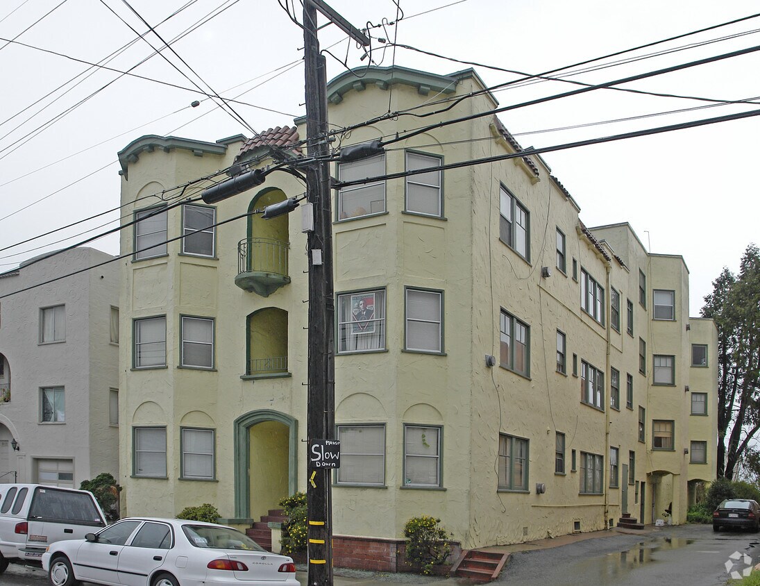 Foto principal - 1970 Curtis St