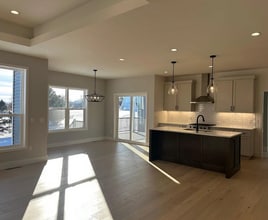 7114 Johann Farm Rd
