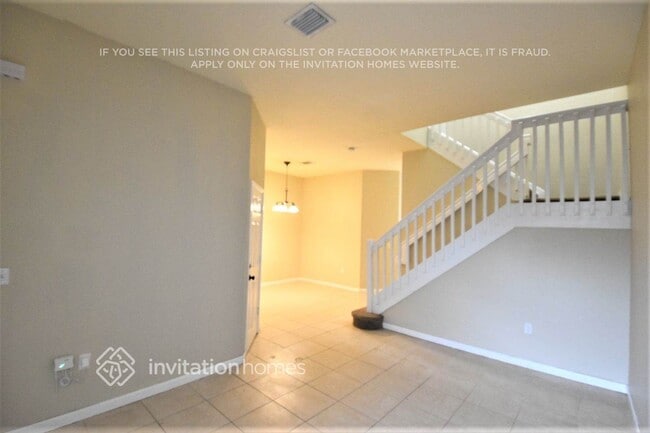 Building Photo - 20773 NE 10th Path