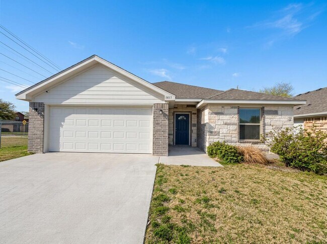 Foto del edificio - 3-Bedroom House for Rent in Killeen - *Save $125/Month!*