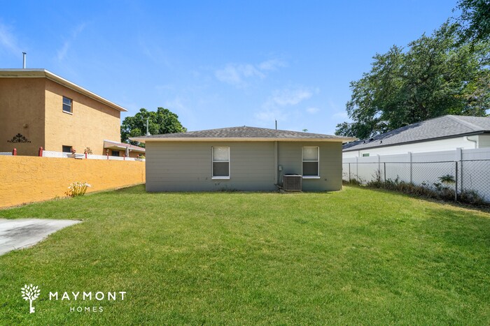 Building Photo - 2709 W Palmetto St