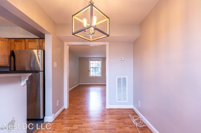 Foto del edificio - 2 br, 2 bath House - 2722 Ordway St NW Unit 1