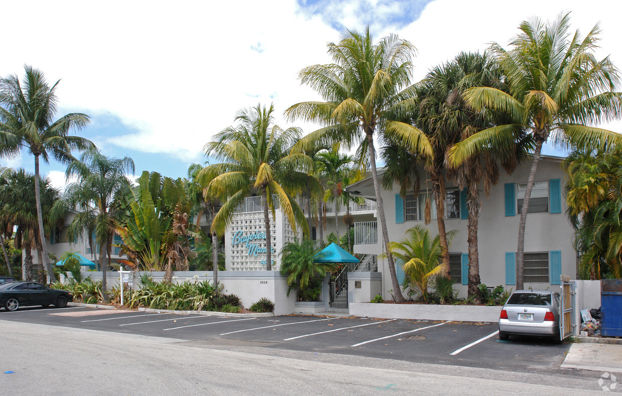 Building Photo - Bayview Manor Apartments