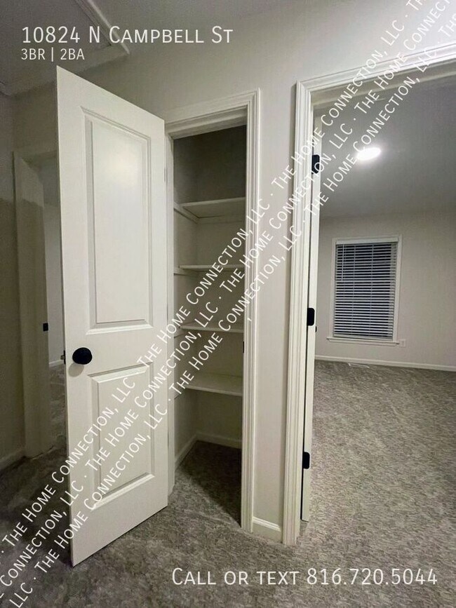Foto del edificio - 10824 N Campbell St
