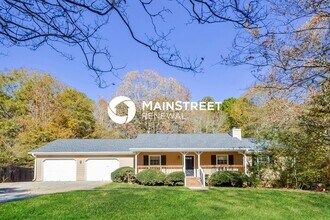 Building Photo - 4801 Cedar Brook Dr SE