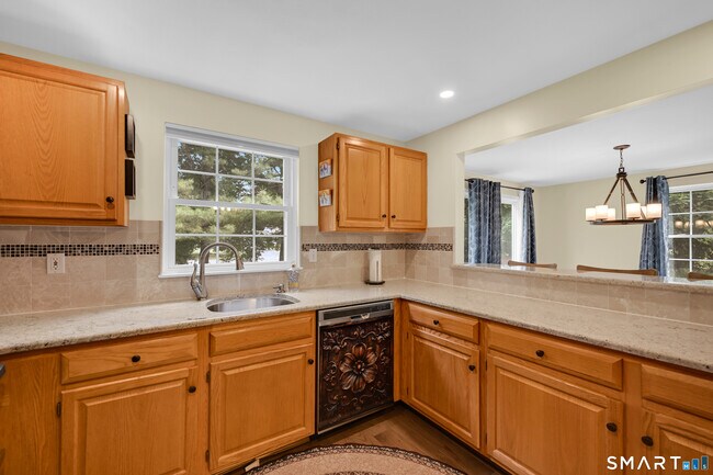 Foto del edificio - 2202 Meadowview Dr