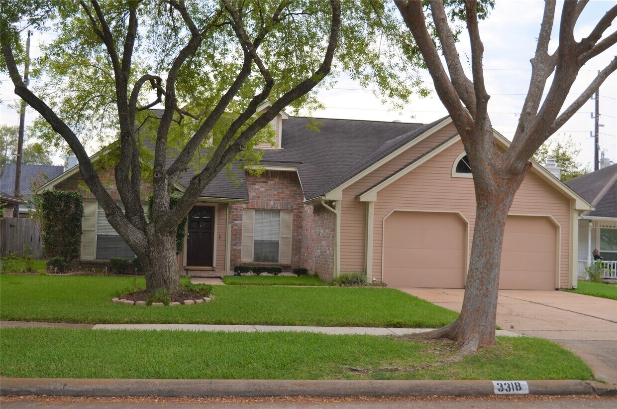 Foto principal - 3318 Kempwood Dr