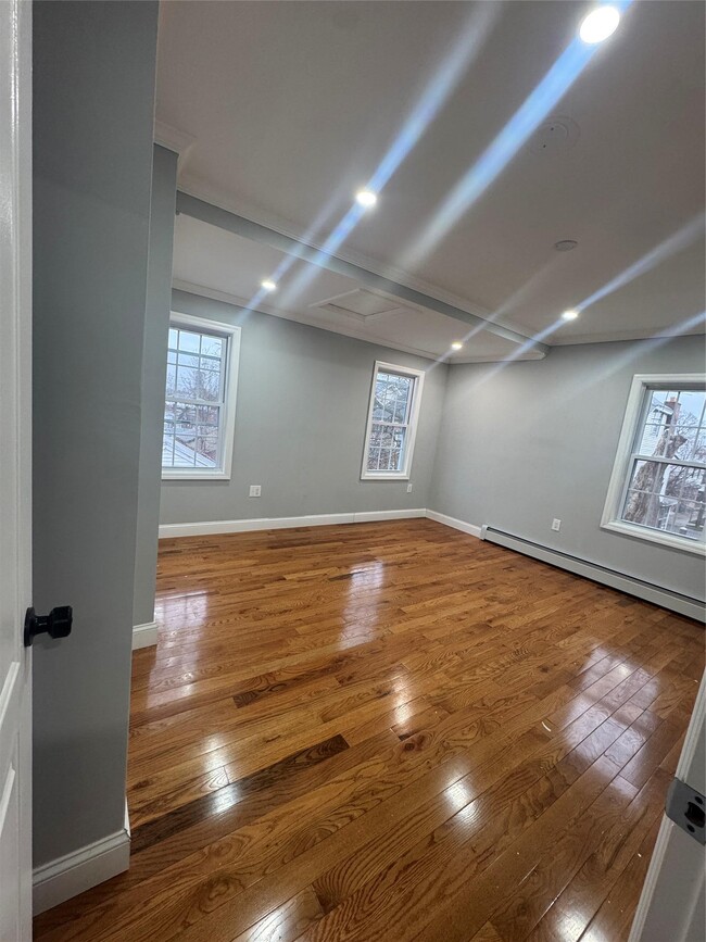 Foto del edificio - 108-37 173rd St