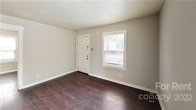 Foto del edificio - 825 Rodey Ave