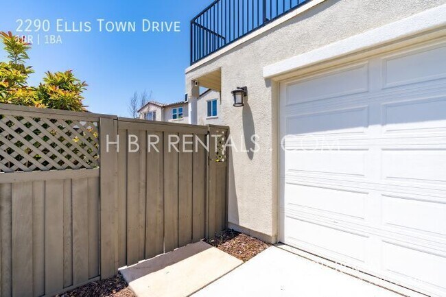 Foto del edificio - 2290 Ellis Town Dr
