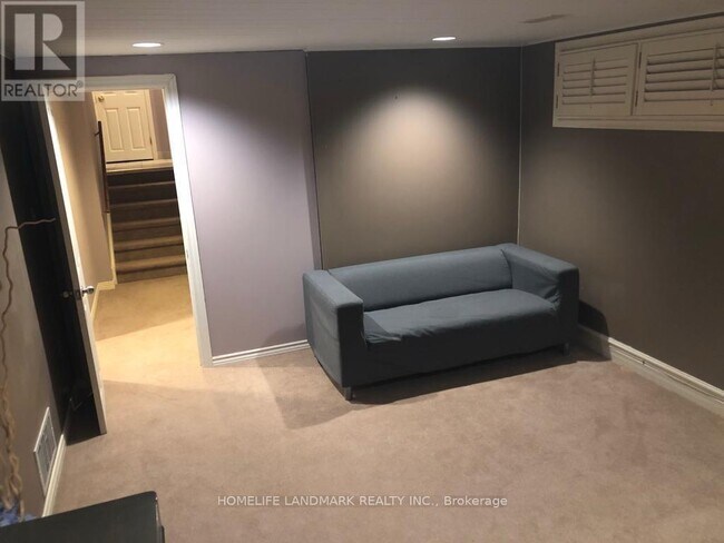 Photo du bâtiment - 10 Oscar Ct