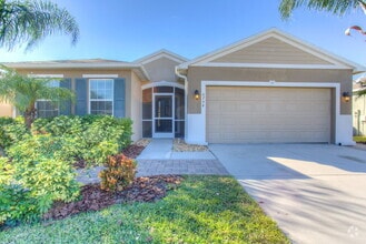 Building Photo - 6794 Glenbrook Dr