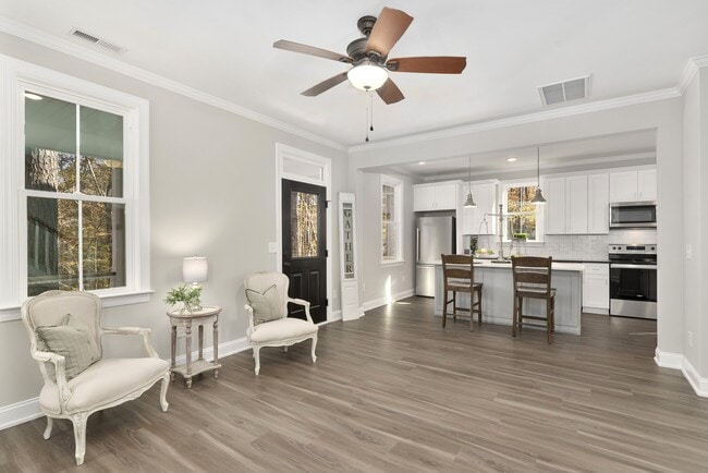 Foto del edificio - 520 Motorcycle Rd