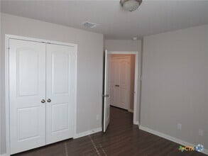 Building Photo - 6308 Golden Gate Dr
