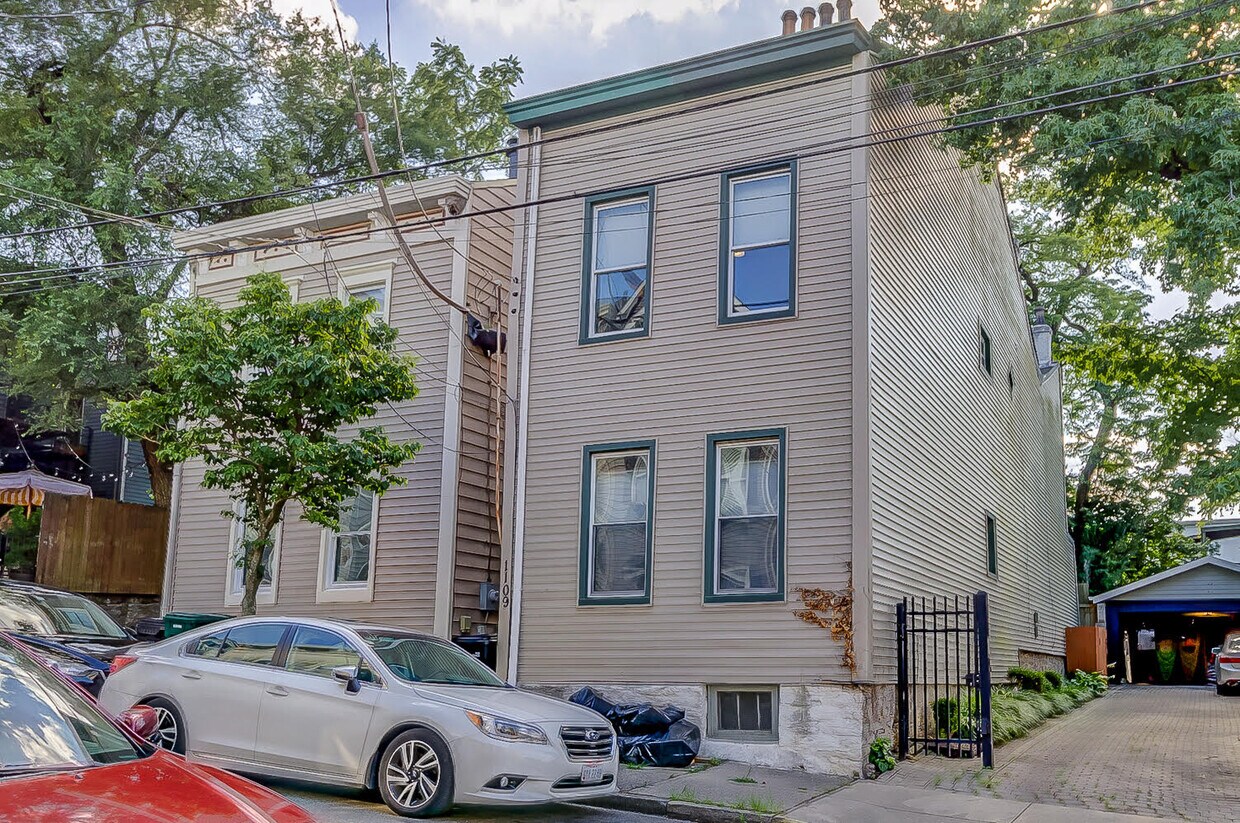 1109 Belvedere St, Cincinnati, OH 45202 Apartments in Cincinnati, OH