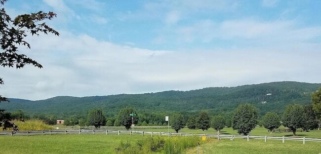 Building Photo - 2311 Dug Gap Rd