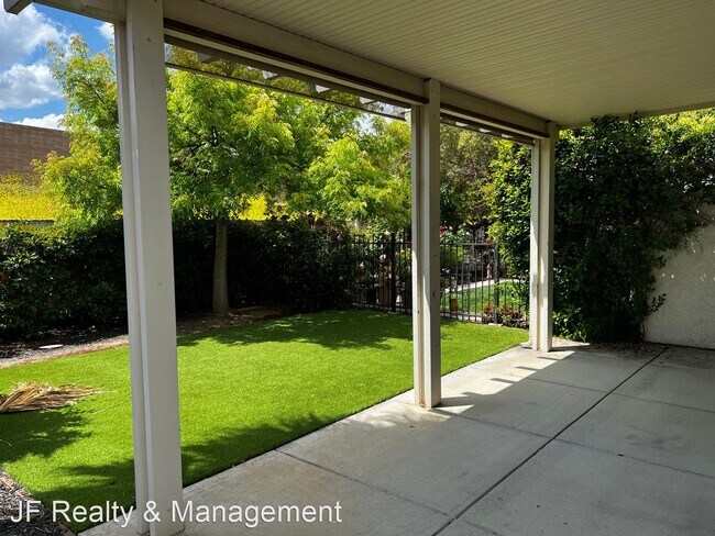 Foto del edificio - 2 br, 2 bath House - 471 Desert Gold Terr