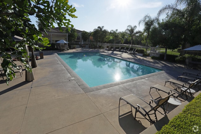 Building Photo - TERRAZA DEL SOL