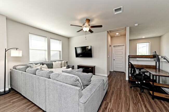 Building Photo - 7803 Norah Dr