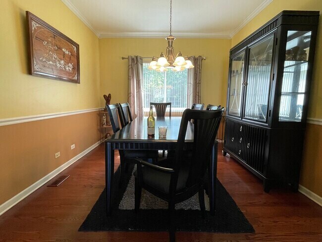 Foto del edificio - 103 N Staffire Dr