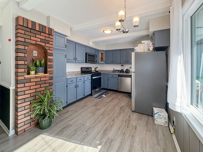 Foto del edificio - 4381 S 37th St.