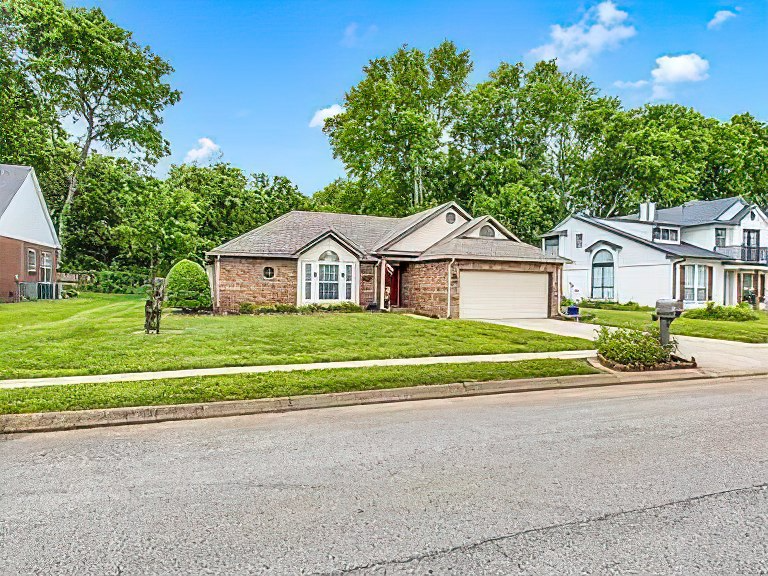 Primary Photo - 108 Bell Grove Dr