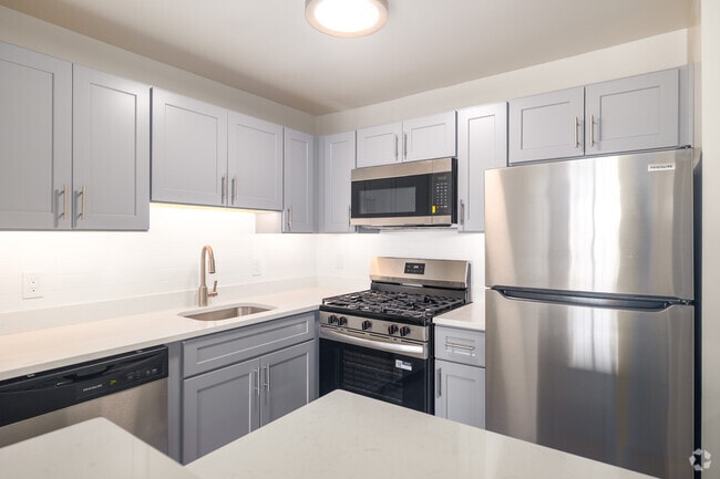 2BR, 2BA - 1,200 SF - Kitchen - Yorkshire Village Senior 55+