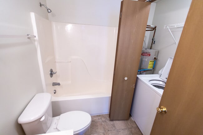 Baño - Ashley Oaks